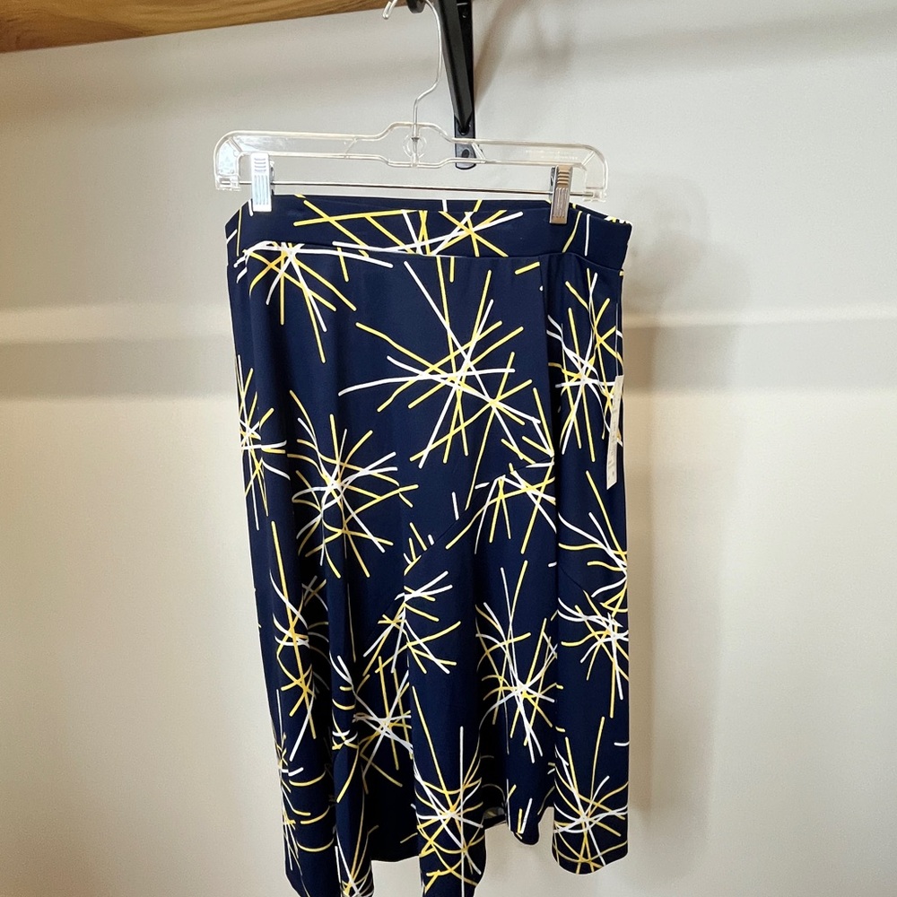 Navy Midi Skirt with Yellow & White Burst Print